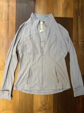 Lululemon Blue Define Jacket nulu
Size 14 Blue Willow